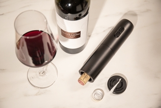 Electric Wine SET Keith Haring Vacuvin®