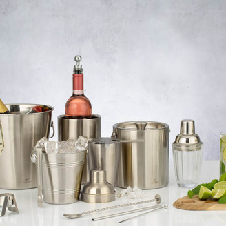 COCKTAIL SHAKER SILVER